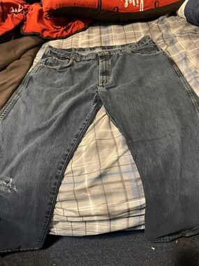 Wrangler Men's Relaxed Dark Blue Denim Jeans